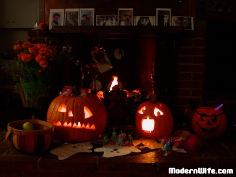 El Dia de los Muertos Ofrenda Altar